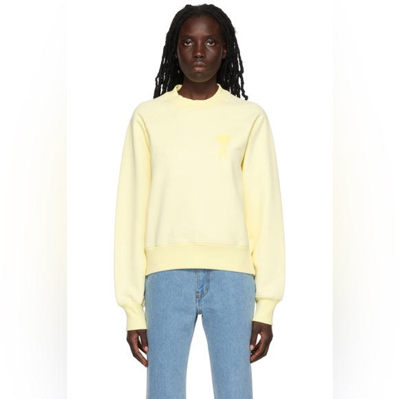 Ami de Cœur Sweatshirt - Picture 2 of 8